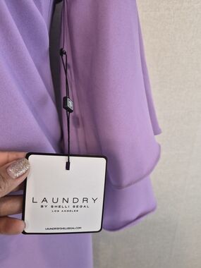 Laundry by Shelli Segal Lilac Dress New with tags, but with a small flaw in the